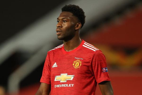Image โซลซารับ Fosu-Mensah ใกล้กับ Bayer Leverkusen