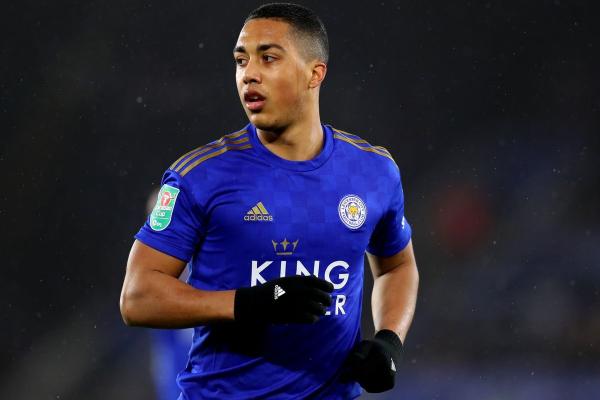 Image เปแอสเซสนใจ Youri Tielemans กองกลางของเลสเตอร์ ซิตี้อีกราย