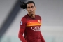 รูปภาพ โรม่าพร้อมยื่นข้อเสนออีกครั้งเพื่อ Chris Smalling